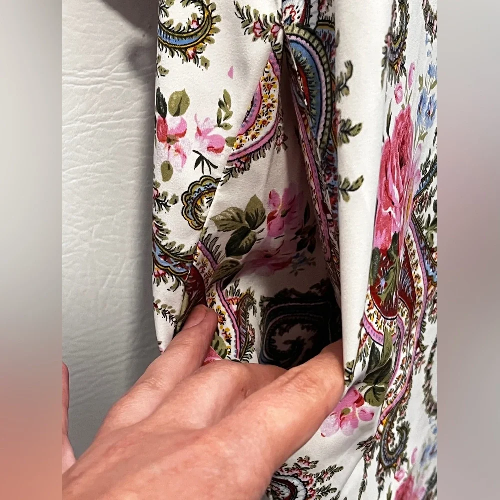 Vintage Gold Label Victoria's Secret Floral Paisley Satin-Trim Kimono Robe